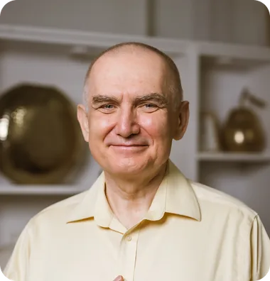Portrait of Dr. Peter Hudoba, MD, FRCS